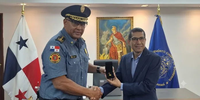 Nicaragua y Panamá fortalecen cooperación entre sus cuerpos de Bomberos