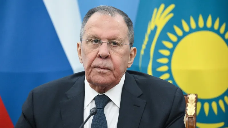 La irrebatible respuesta de Lavrov a los planes de la UE de exigir una limitación de las tropas rusas