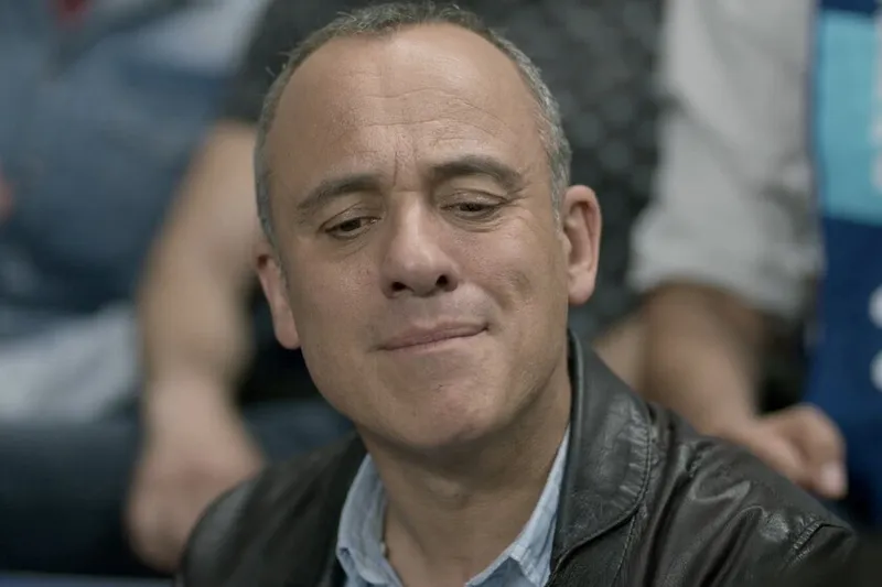 Javier Gutiérrez, actor español: “Lo de Madrid es insostenible. Vivo en una finca de 90 vecinos y más de la mitad son apartamentos vacacionales”