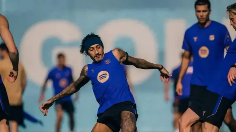 Flick lo confirma: "Raphinha y De Jong están disponibles"