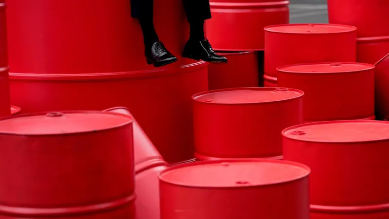 Ecuador se queda rezagado en la bonanza por el precio del petróleo ante la caída de la producción