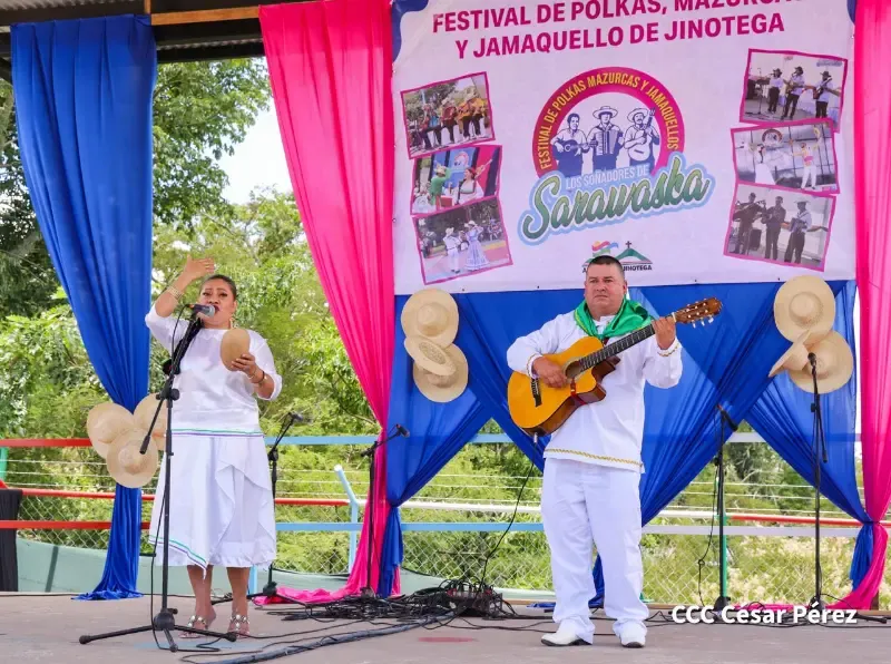 Celebran Festival de Polkas, Mazurcas y Jamaquellos en homenaje a los Soñadores de Sarawaska