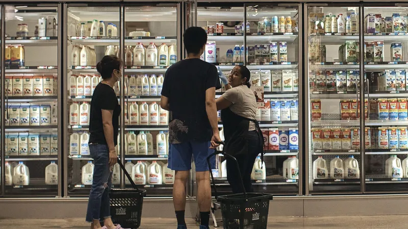 La confianza de los consumidores en EEUU se habría desplomado