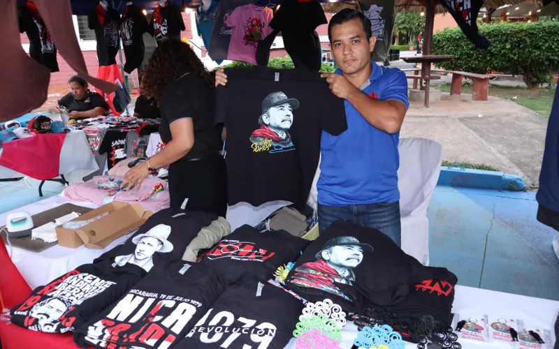 Juventud dinamiza la economía local con Festival de Emprendimientos Jóvenes en Victorias 47/19