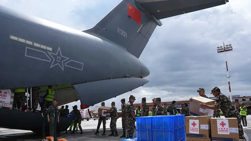 China entrega a Nepal la versión en la nube del sistema de alerta temprana meteorológica MAZU