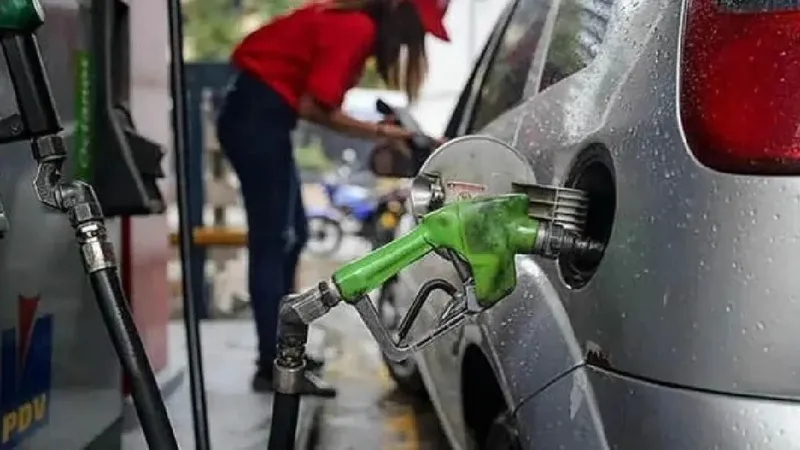 Consumidores estadounidenses registran el peor ánimo económico desde que hay datos