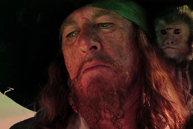 Geoffrey Rush estaría encantado de volver como el Capitán Barbosa en una nueva película de Piratas del Caribe, pero con varias condiciones