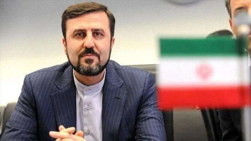 Irán: EEUU califica su próxima derrota como “guerra económica”