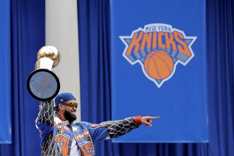 Los Knicks negocian con Towns una extensión de 200 millones