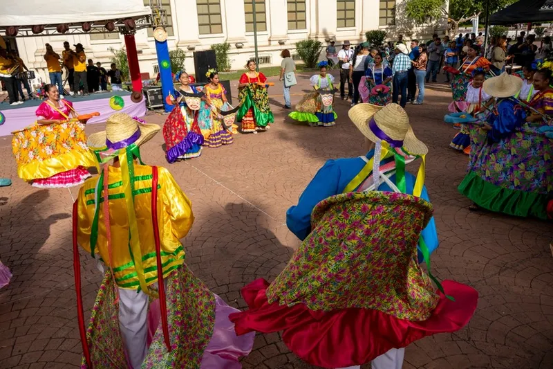 Festival Agostino reúne a las familias con cultura y tradición