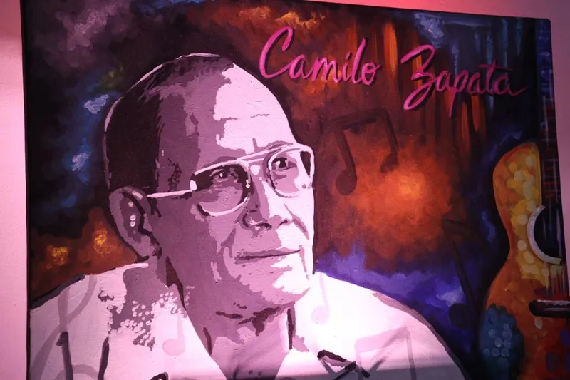 Rinden homenaje a Camilo Zapata
