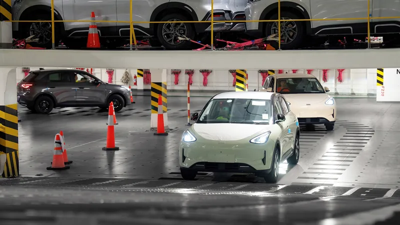 Por encima de Tesla, Mercedes o BMW: China coloca a 3 de sus marcas en el ‘top 10’ mundial por venta de coches