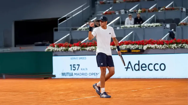 Rafa Jódar vs Pablo Carreño hoy en Roland Garros: así puedes ver en Movistar, Digi y más el duelo de tenis del día