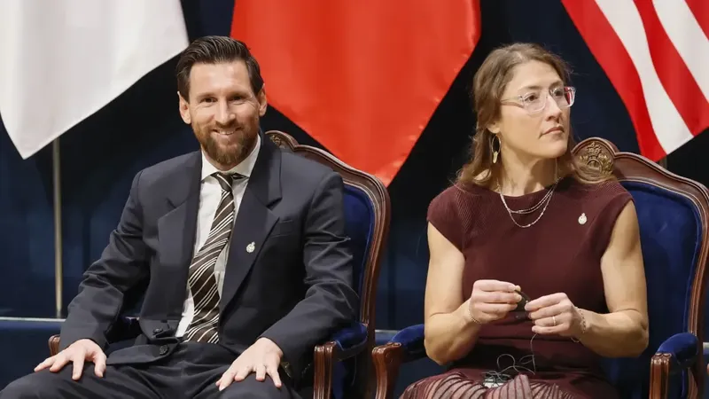 Mensaje de felicitación del FC Barcelona a Leo Messi