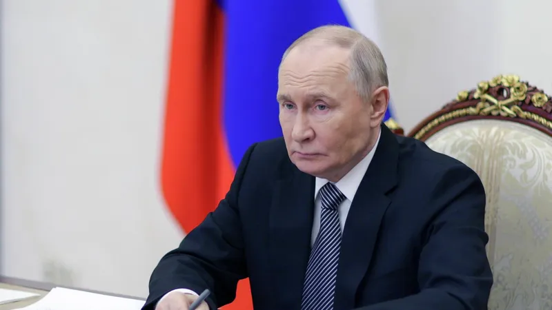 Los países de la OTAN se preparan para una guerra con Rusia, afirma Putin