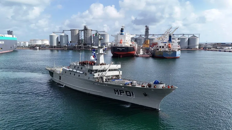 México envía dos buques de la Armada a Venezuela con ayuda humanitaria