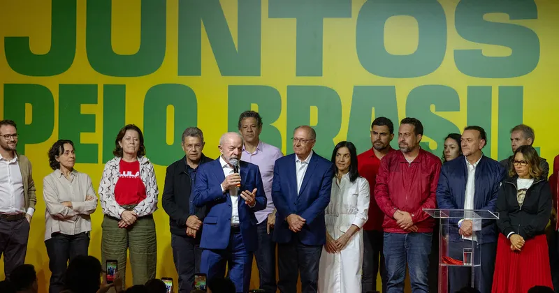 “Estaba convencido de que ganaría en la primera vuelta”: Lula busca remontar ante Flávio Bolsonaro