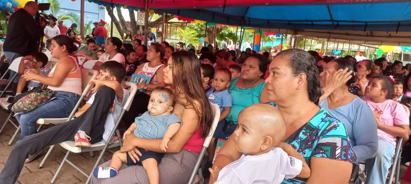 Celebran el Día del Niño con megaferia en el Hospital La Mascota