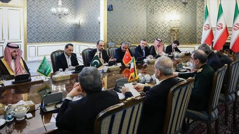 Experto: Países de la zona no pueden seguir ignorando el heroísmo de Irán