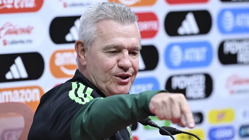 El “Vasco” Aguirre metió reversa respecto a su pronóstico de que el Mundial estaba de a “pechito”