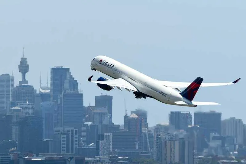 Delta dispara sus ingresos un 21%, pero sus beneficios se hunden un 47%
