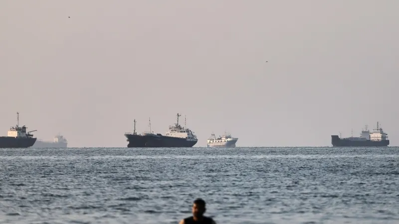 Reportan el paso de petroleros y buques de carga iraníes a través del bloqueo naval de EEUU