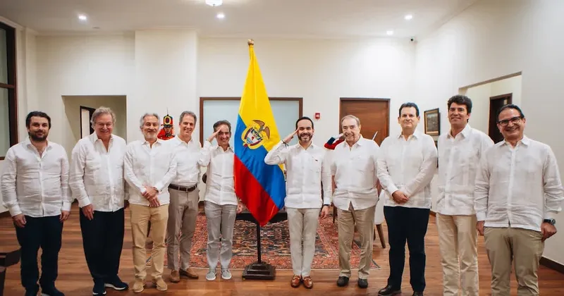 De la Espriella se reúne con los empresarios más ricos de Colombia por reconstrucción tras el sismo