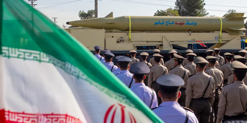 Irán promete represalias tras ataque con misiles atribuido a Estados Unidos