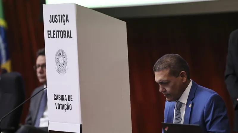 La imparable ‘guerra’ a las puertas de las presidenciales en Brasil