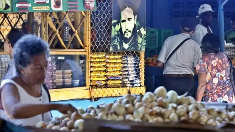 Canarias denuncia un bloqueo total que impide el envío de alimentos y medicamentos a Cuba