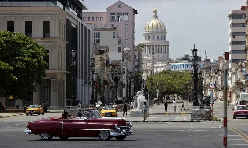 Bloqueo de Estados Unidos provocó drástica caída del turismo en Cuba