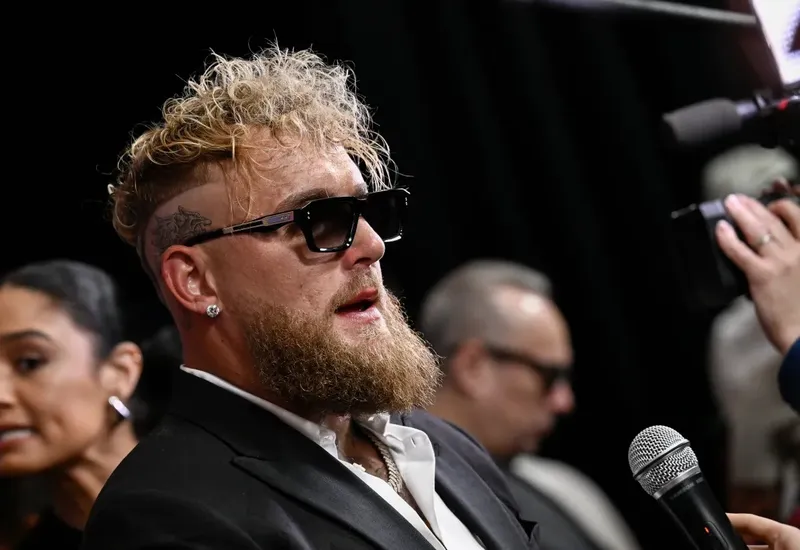 Jake Paul arremete de nuevo contra el Canelo: “No se va a estar riendo cuando lo patee”