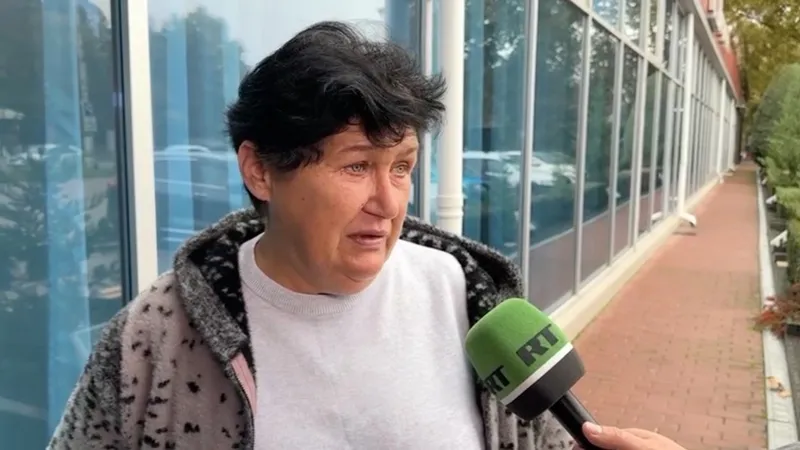 Una residente de Alioshki cuenta cómo vivió más de 3 años bajo bombardeos y ataques de drones ucranianos