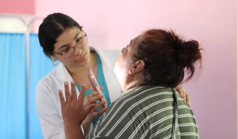 MINSA desarrolla Mega Feria de la mujer en saludo al Día de las Madres