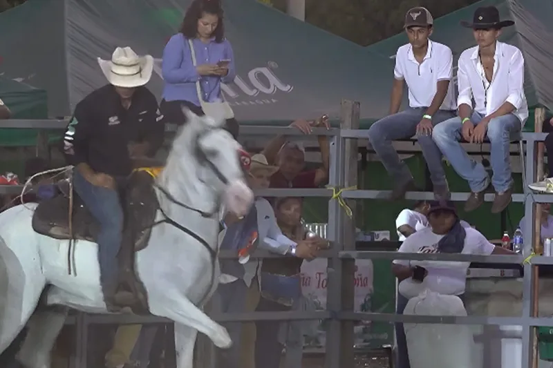 Universidad Agraria celebra noche de rodeo en honor a San Isidro Labrador