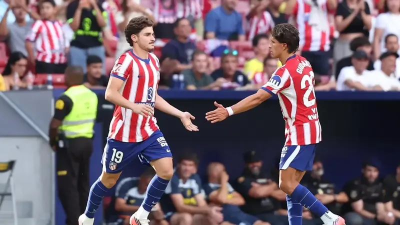 Julián sigue alimentando el sueño del Barça