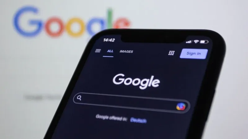 Meta y Google perdieron un juicio por diseño adictivo: Europa ya tiene las herramientas para seguir el mismo camino