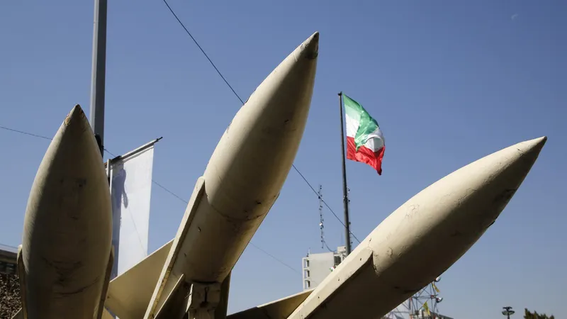 Irán asesta golpes contra la sede de la Quinta Flota de EE.UU.