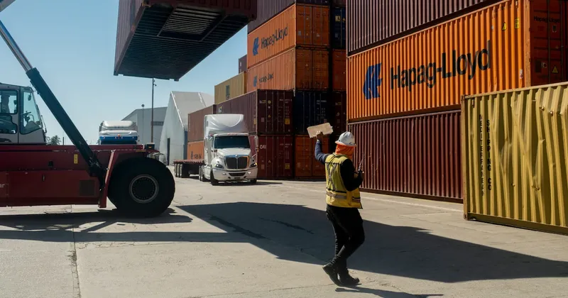 Economía de México, impulsada por las exportaciones, se complica con revisiones anuales del T-MEC