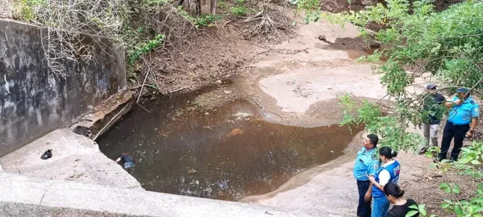 Investigan muerte de joven en Carazo quien presuntamente se resbaló y cayó bajo un puente