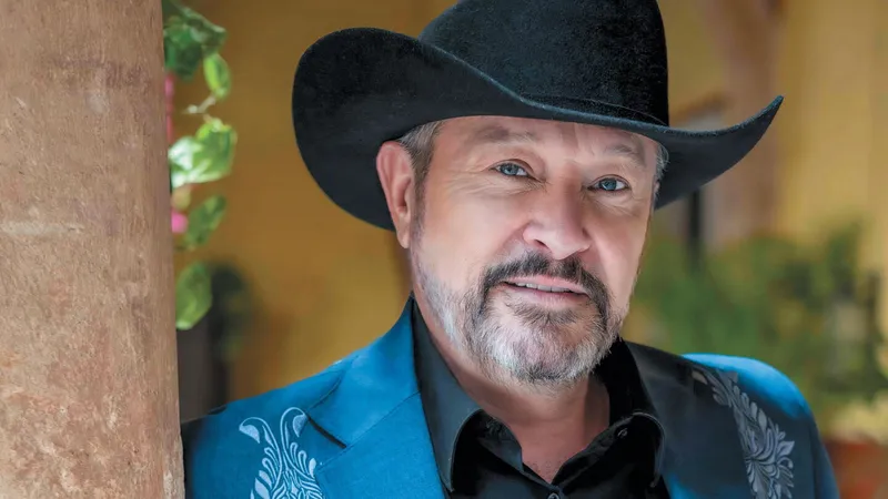 Arturo Peniche brilló en “Mi Rival” y nos confiesa los sacrificios: “Yo sigo dando la misma entrega”