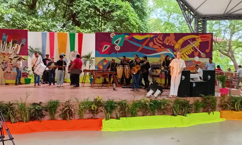 Juventud universitaria celebra la riqueza cultural de la Costa Caribe