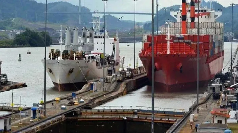 Cruces de última hora por el Canal de Panamá se encarecen aún más