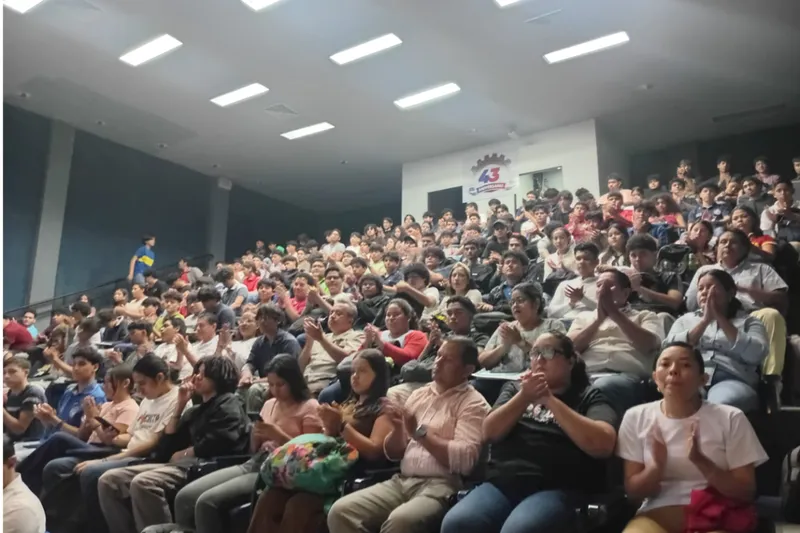UNI fortalece acompañamiento integral a estudiantes de nuevo ingreso