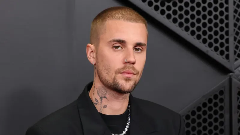Justin Bieber se une a Shakira y BTS en el show de medio tiempo de la final del Mundial 2026