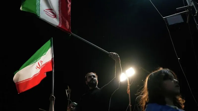 Irán suspende contactos con EEUU tras los ataques de Israel contra el Líbano, afirman medios