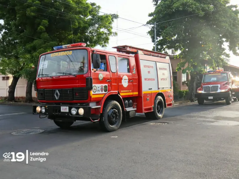 Bomberos de Nicaragua desplaza dos camiones hacia Cosigüina para inauguración de estación 244