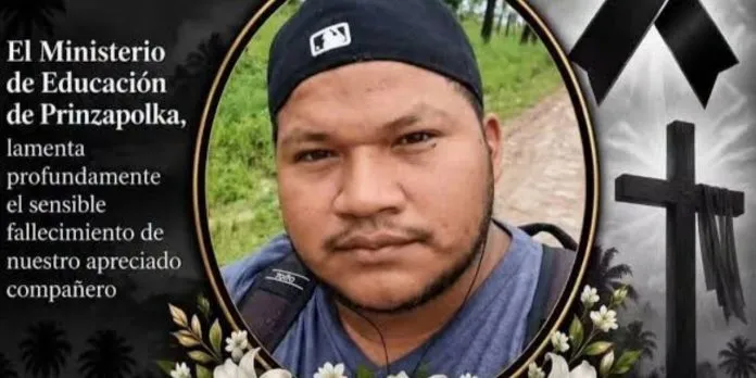 Prinzapolka de luto por el fallecimiento del profesor Regino Rufo Henry