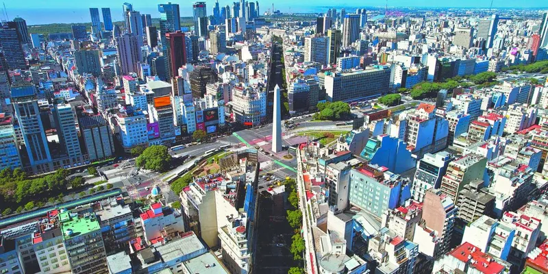 Riesgo país de Argentina retoma niveles máximos de casi cinco meses