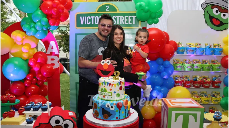 Todas las FOTOS del cumpleaños 2 de Victoria, la hija de Paul Stanley y Joely Bernat